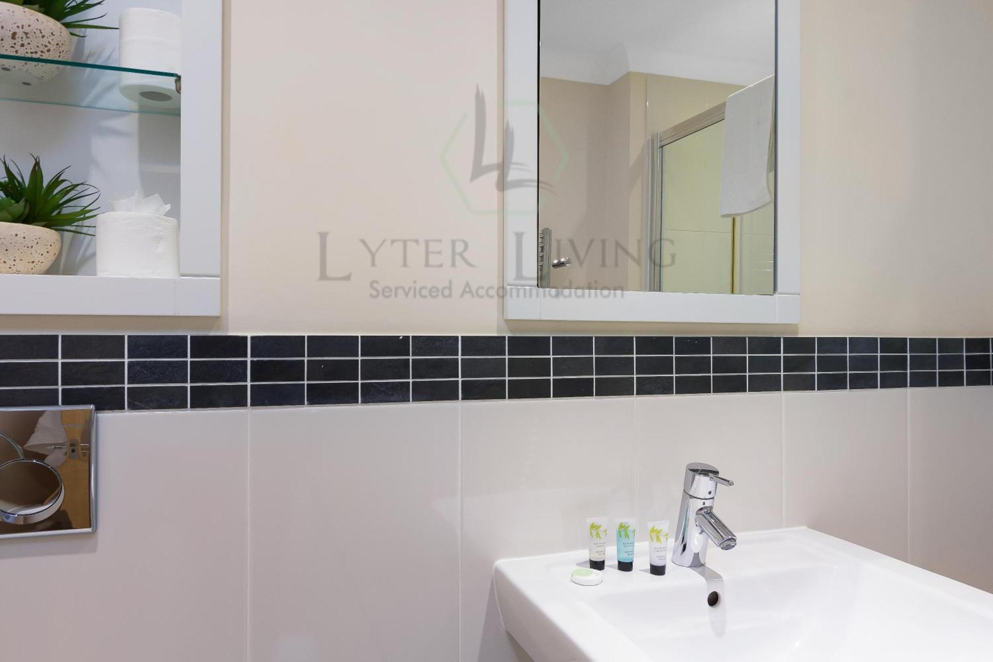 Lyter Living-the Foundry-jericho-oxford-parking Included Apartment Oxford