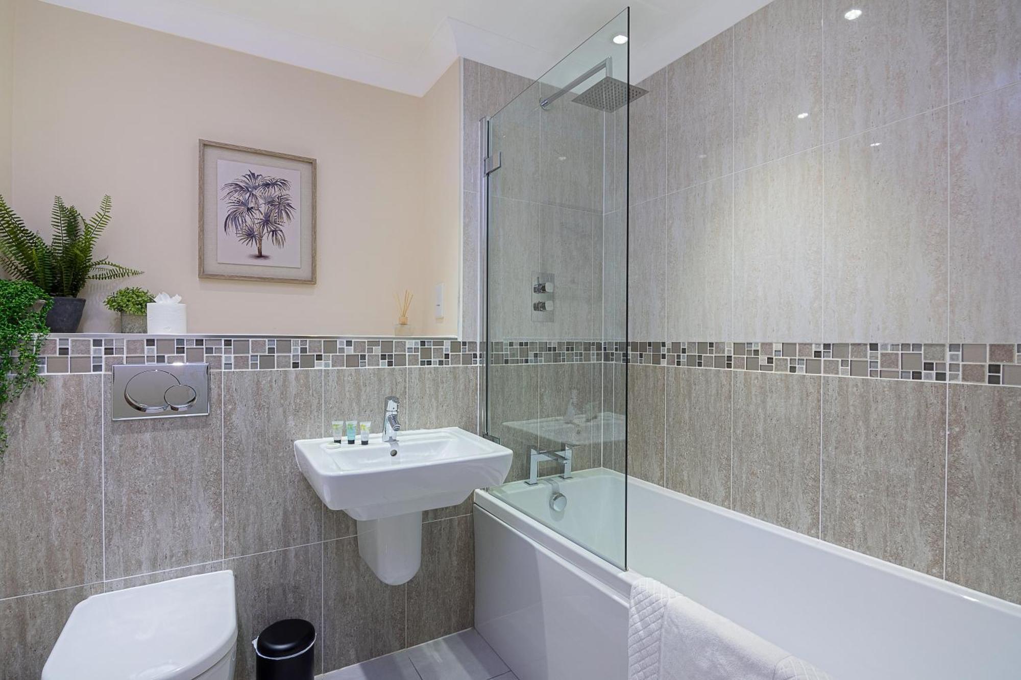 Lyter Living-the Foundry-jericho-oxford-parking Included Apartment Oxford